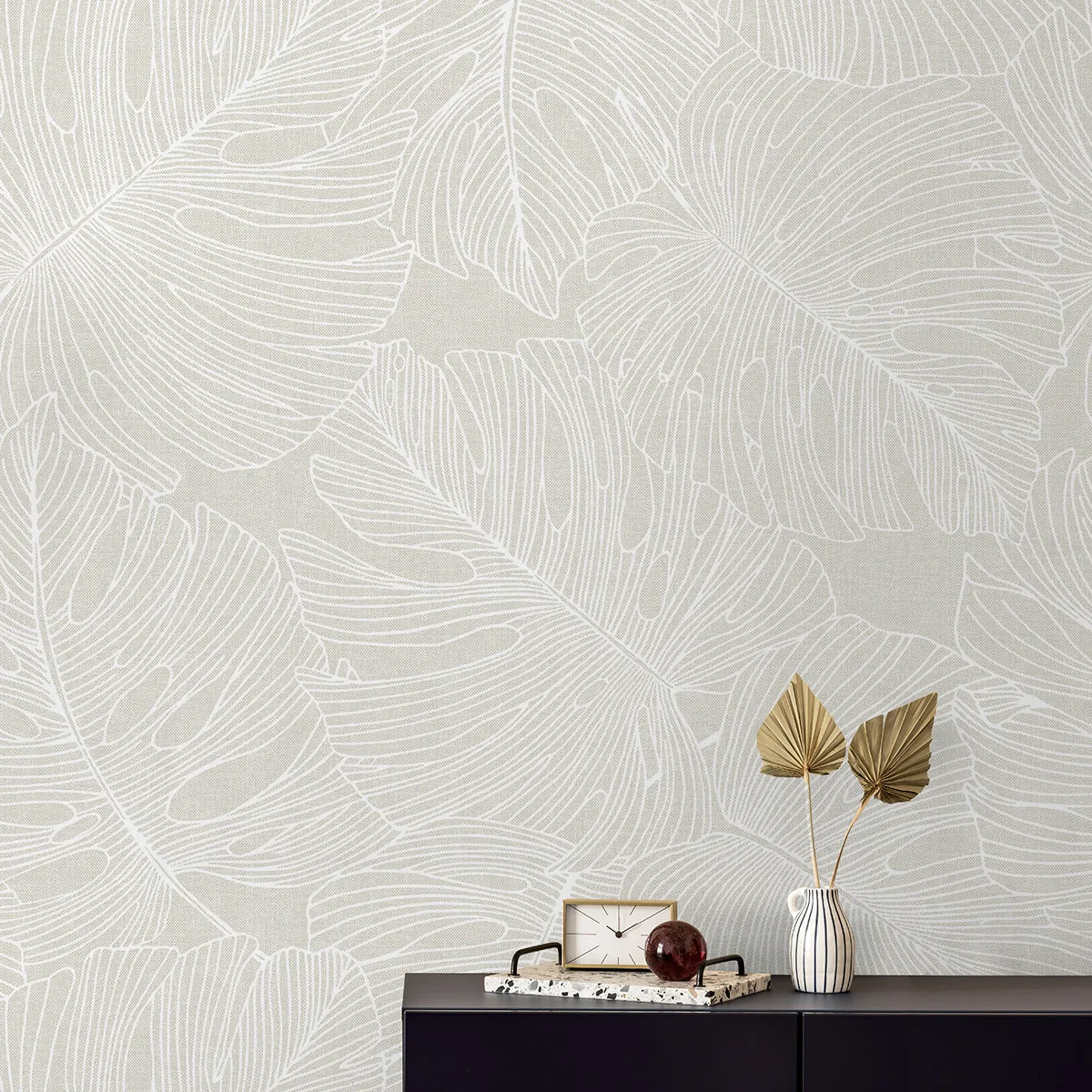 Beckett Sketched Leaves Wallpaper in Oat