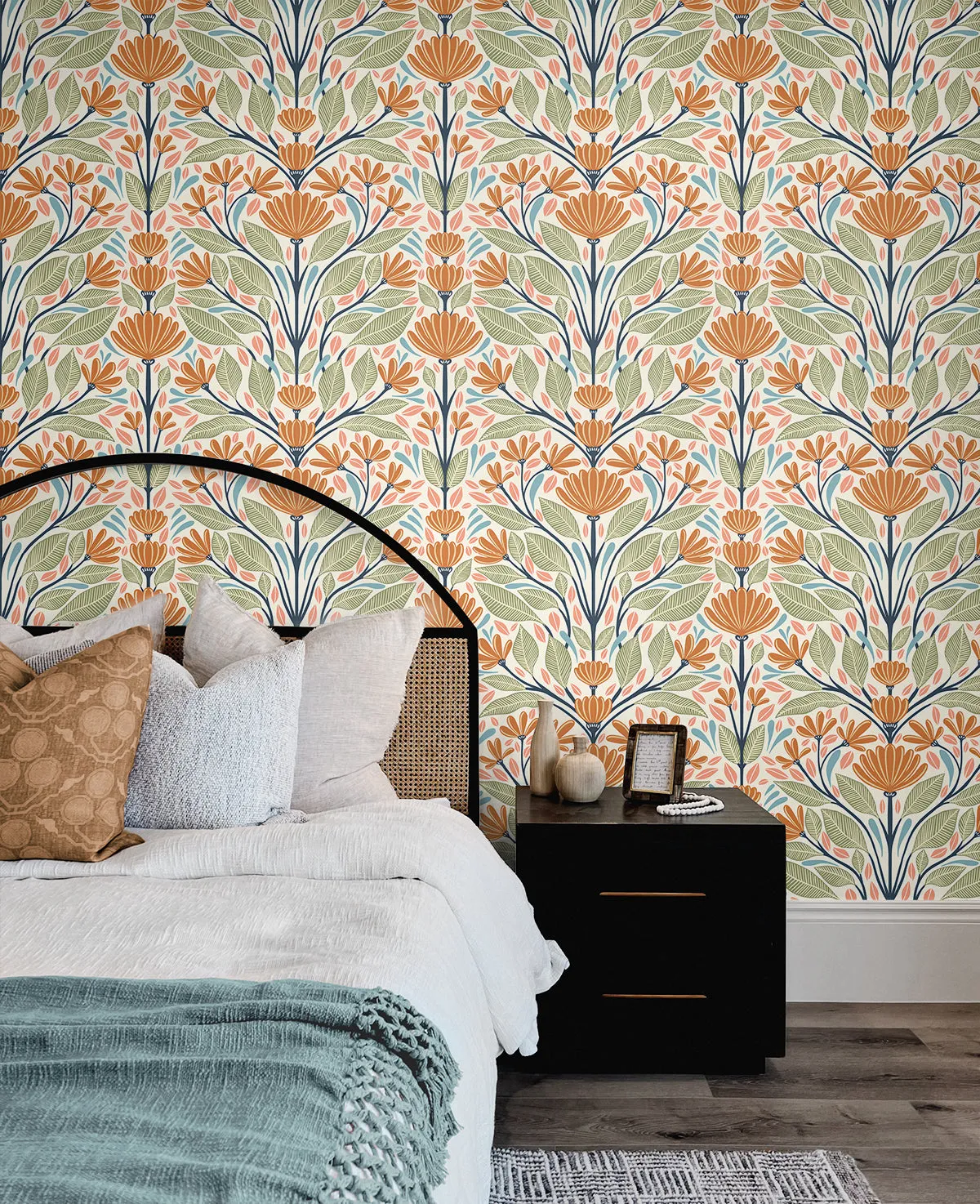 Carmela Folk Floral Wallpaper in Summer Ends