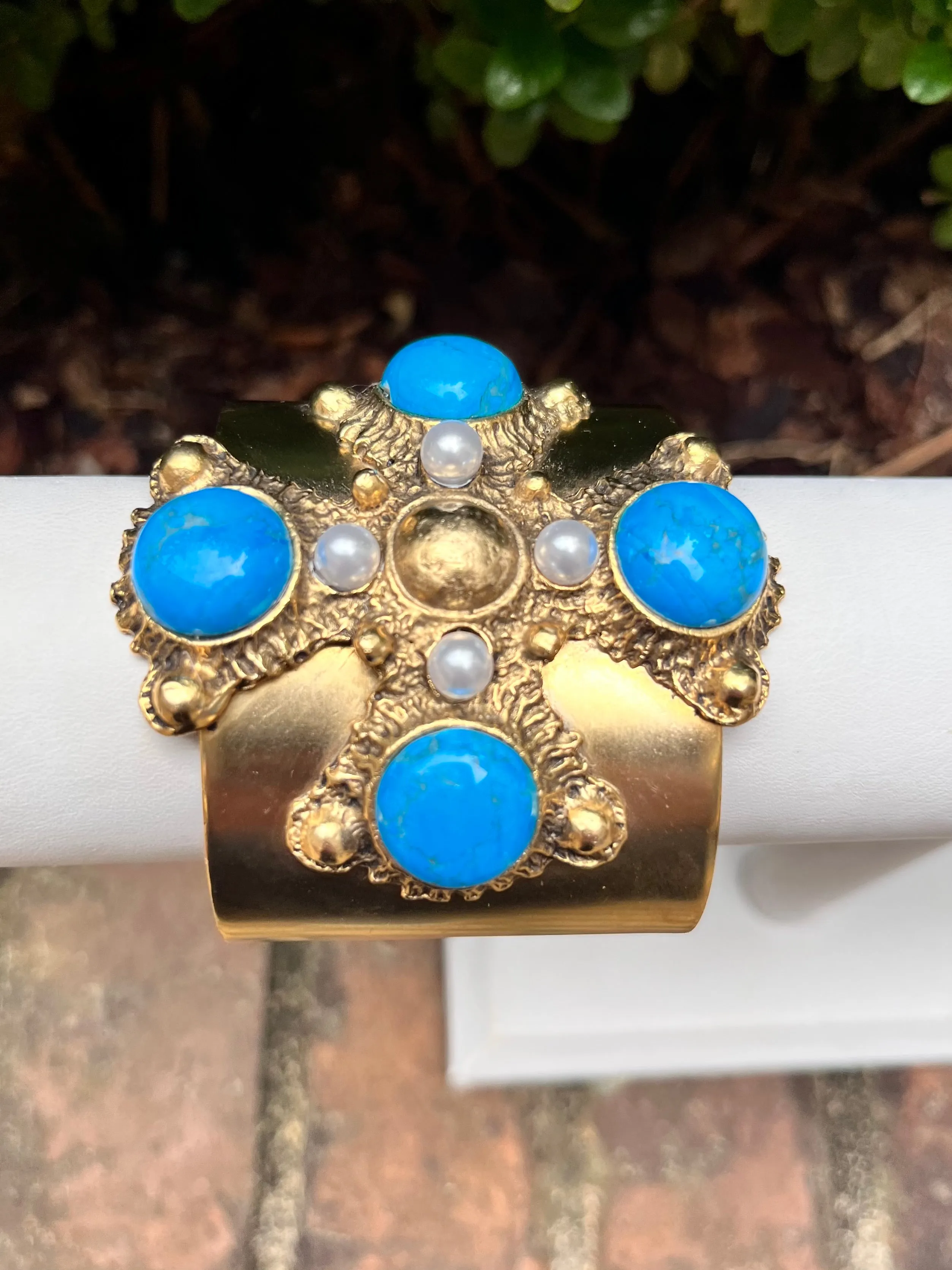 Cross Cuff