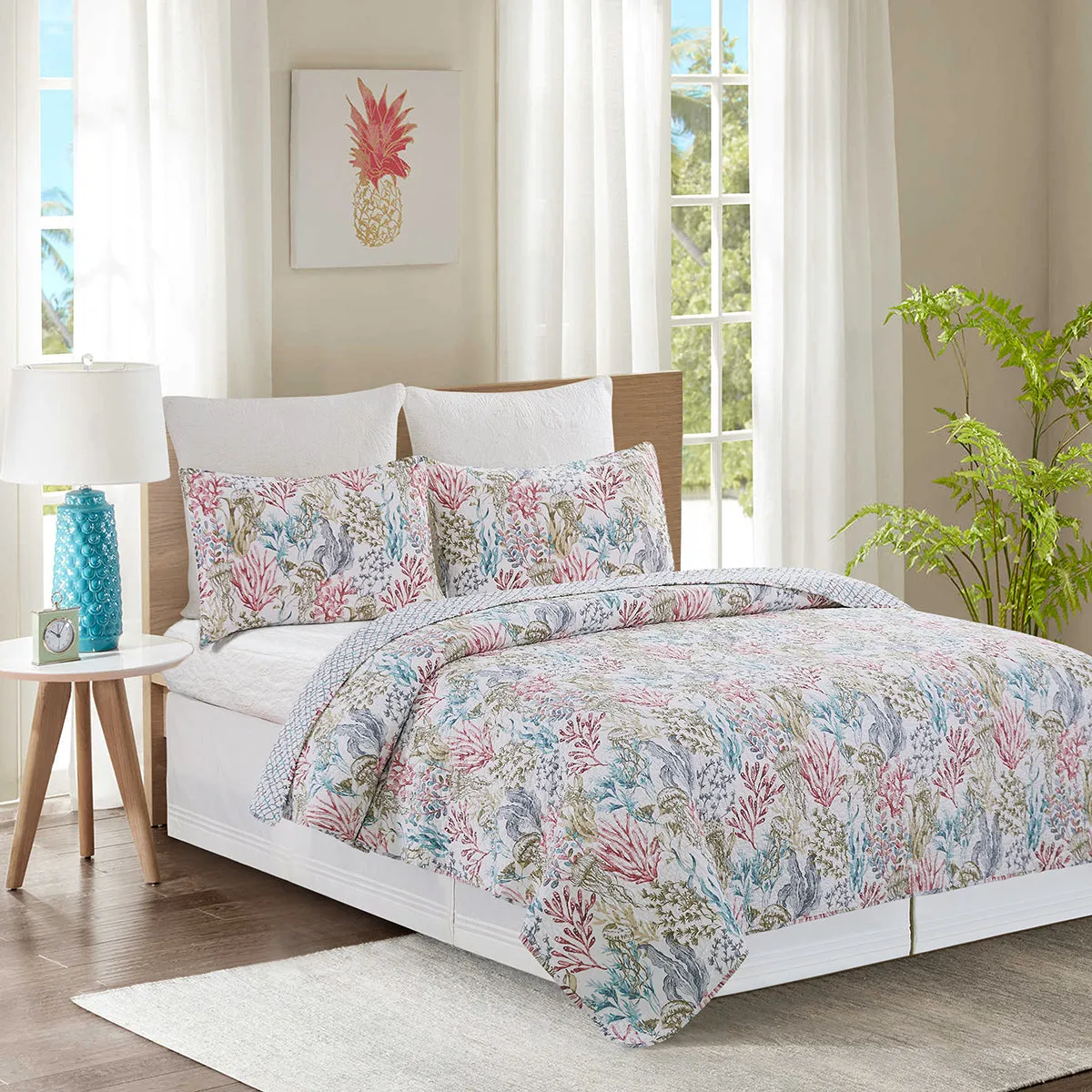 Delphina Reef Quilt Set