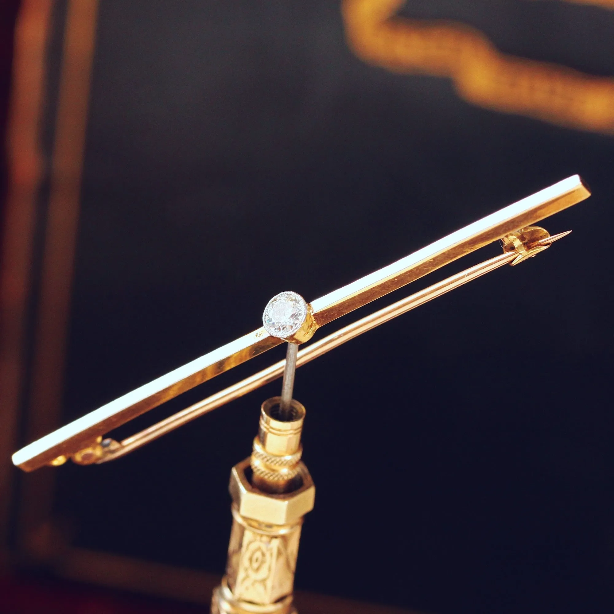 Fine Art Deco Diamond Bar Pin