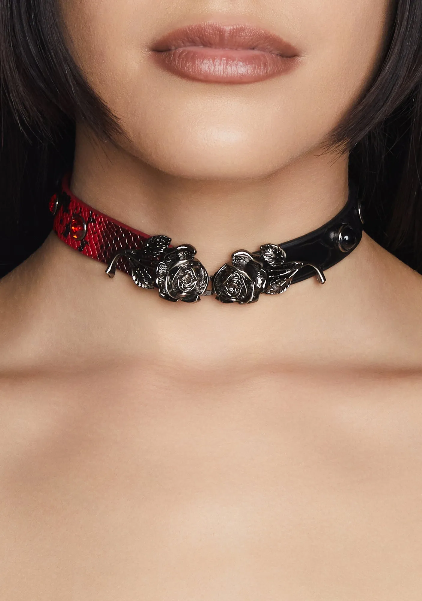 Gothic Aloof Rose Choker
