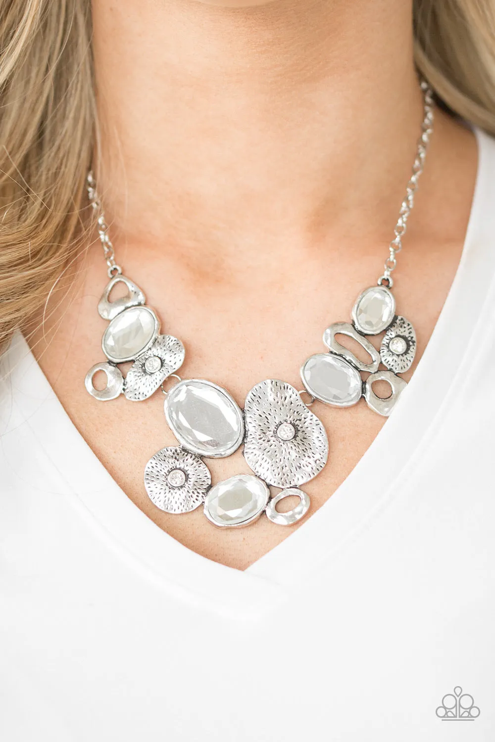 Grotto Grandeur White-Necklace
