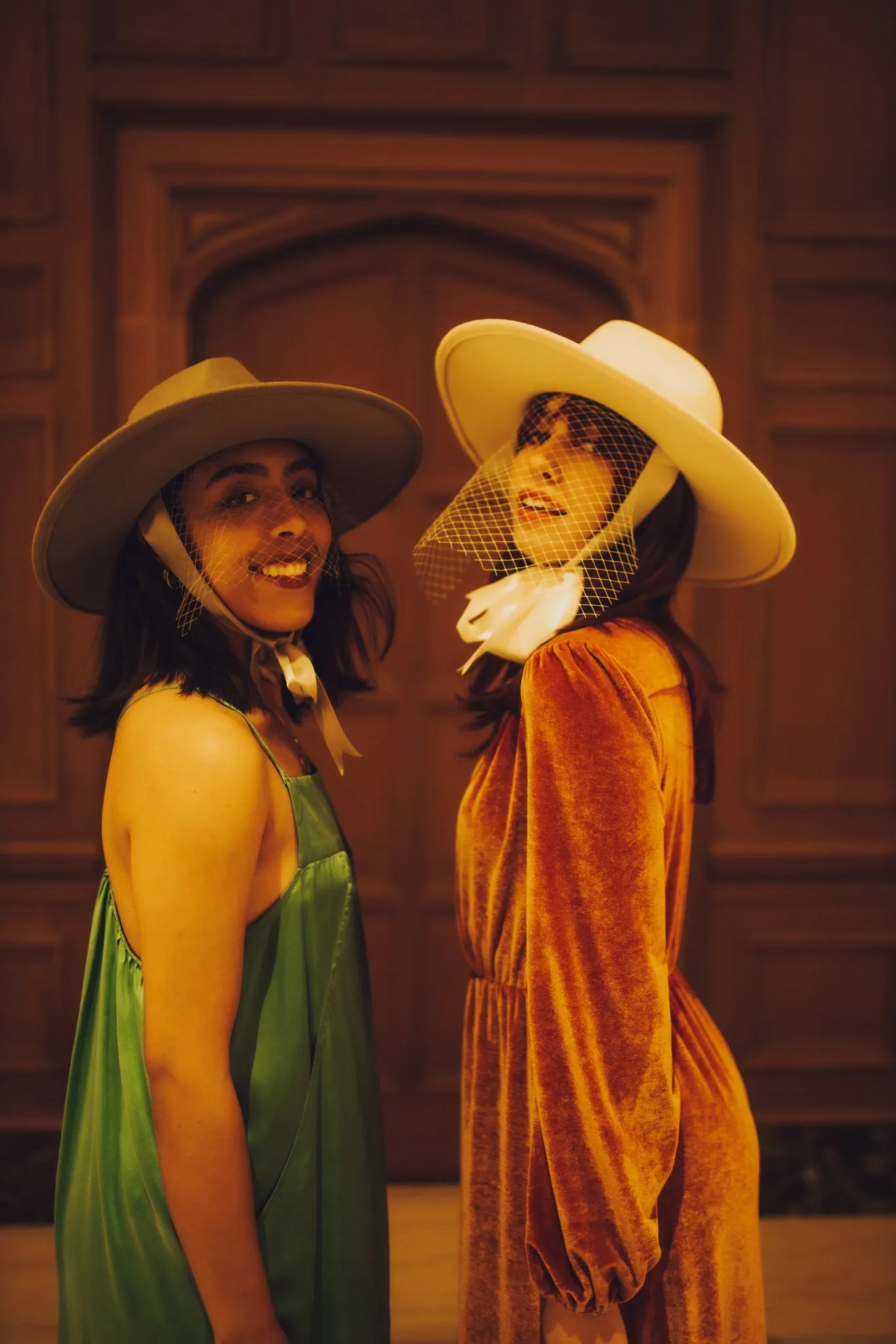 Ivory | Lively Ghosts Veiled Hat