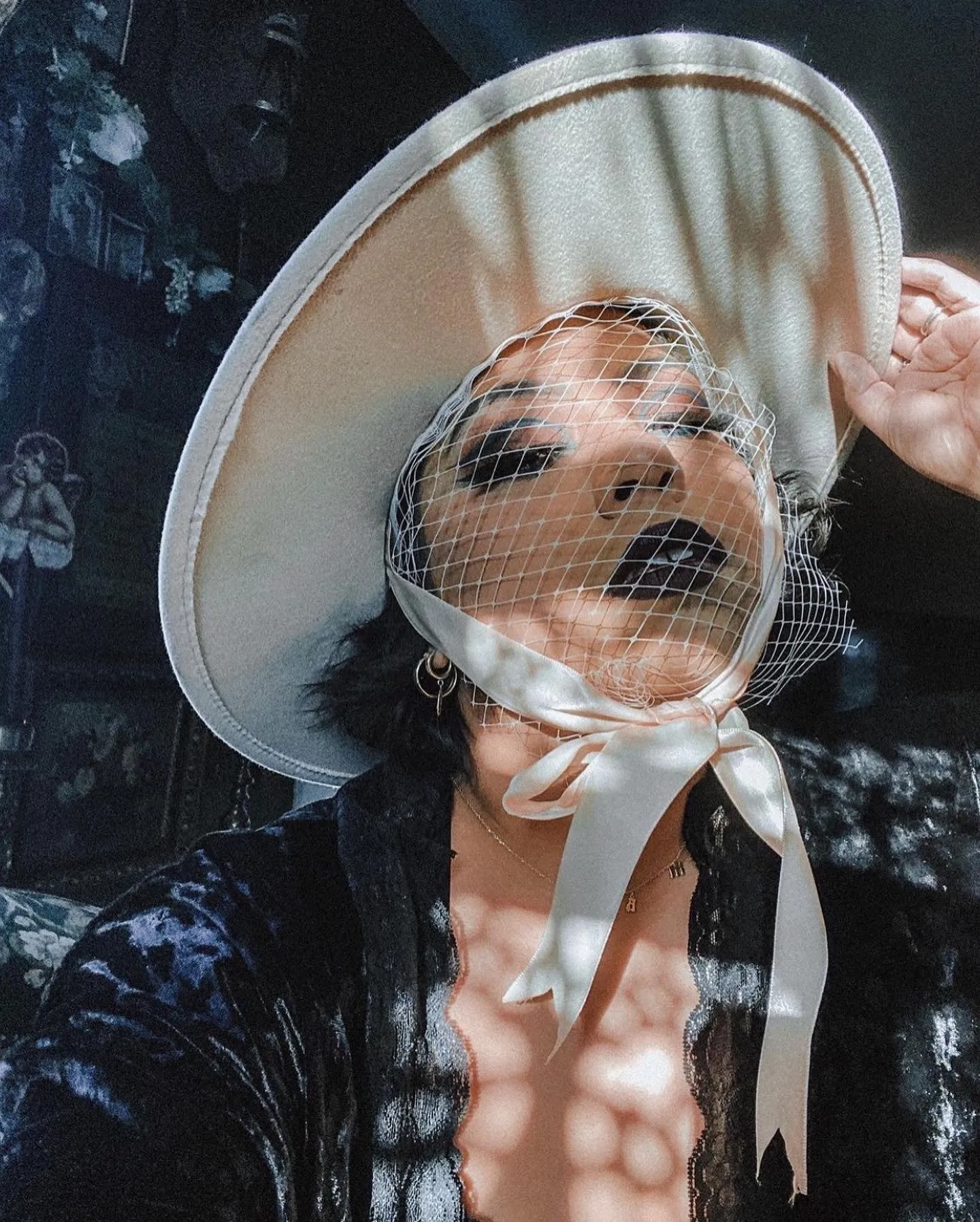 Ivory | Lively Ghosts Veiled Hat