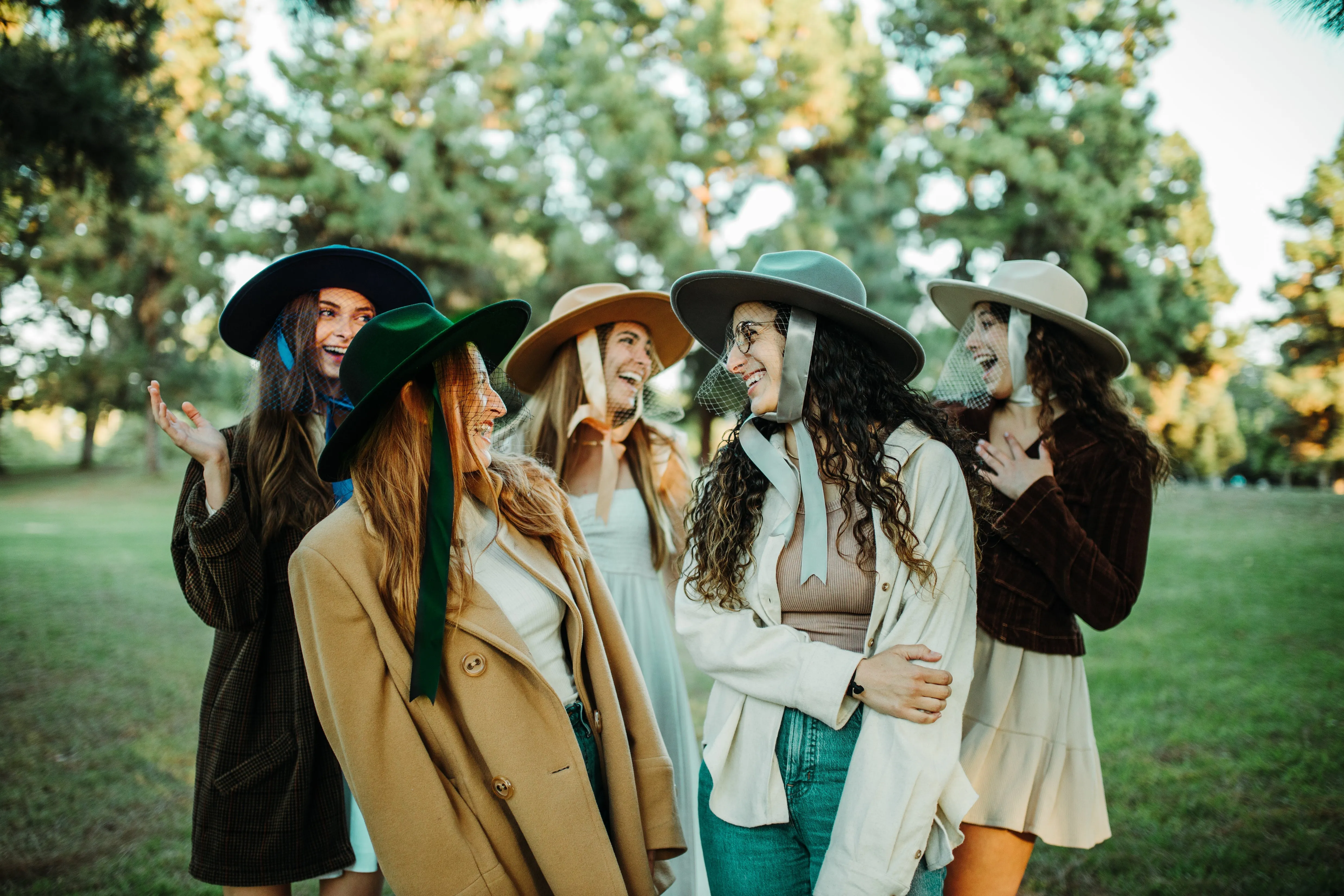 Ivory | Lively Ghosts Veiled Hat