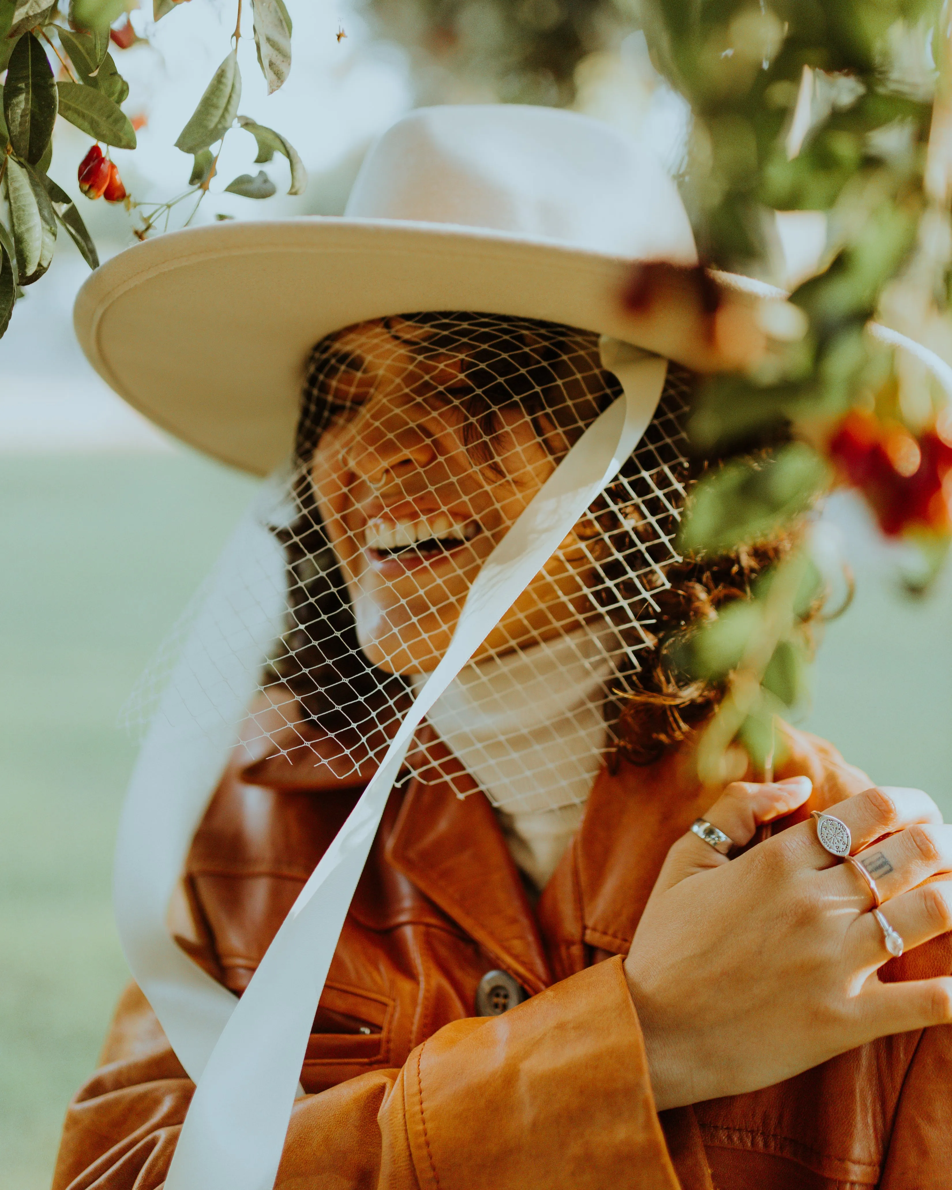 Ivory | Lively Ghosts Veiled Hat