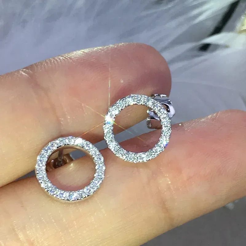 Ne'w Delicate Hollow Out Circle Stud Earrings Full Paved CZ Stone Simple Stylish Women's Earring Daily Collocation Accessories