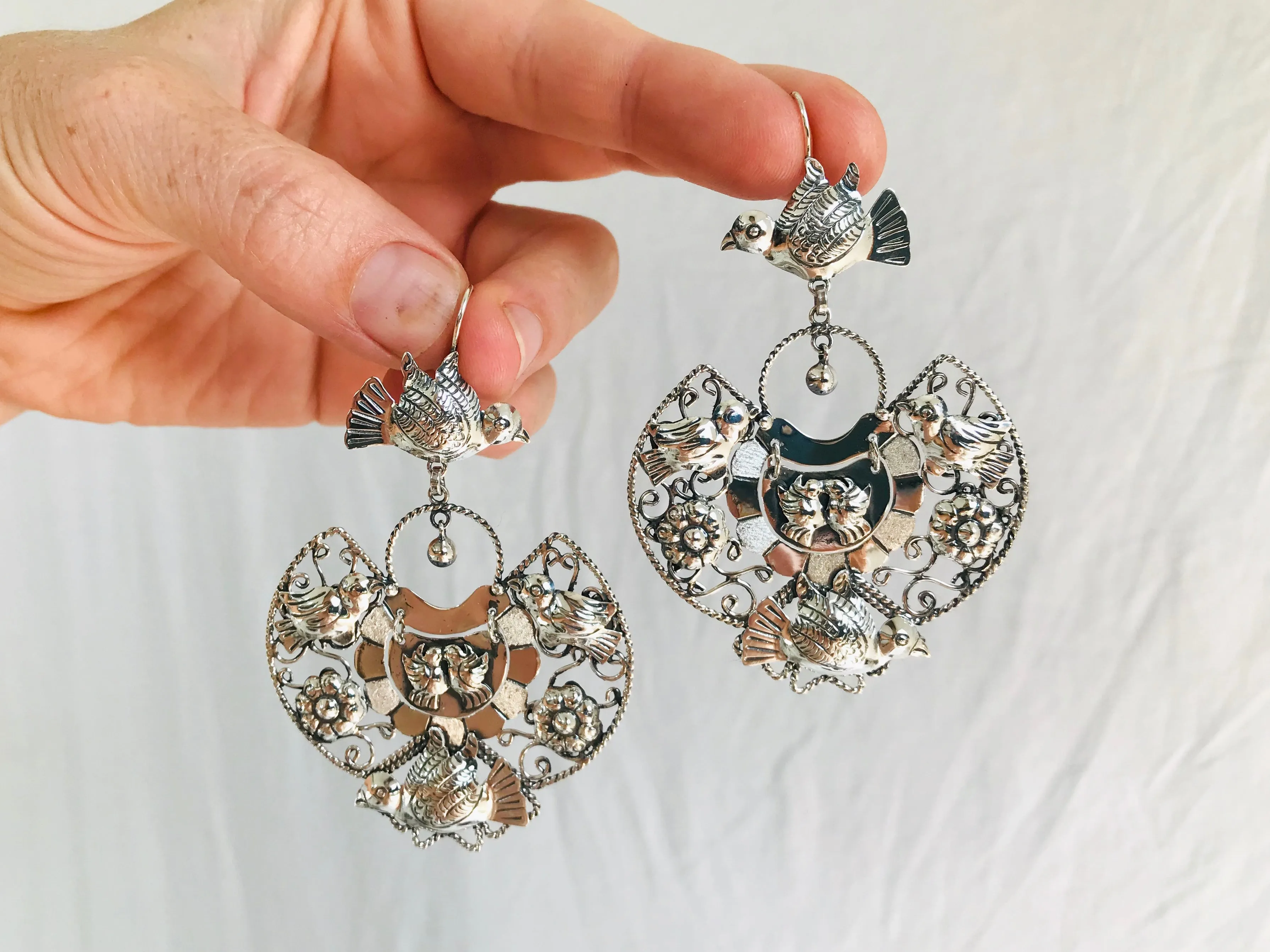 Taxco Filigree Earrings. Sterling Silver. Mexico. Frida Kahlo