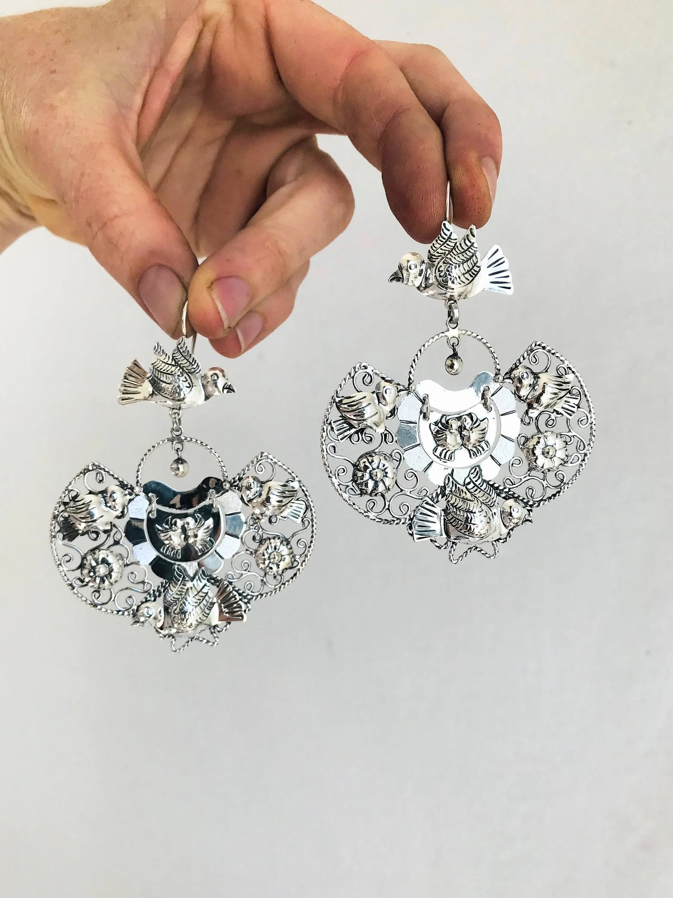 Taxco Filigree Earrings. Sterling Silver. Mexico. Frida Kahlo