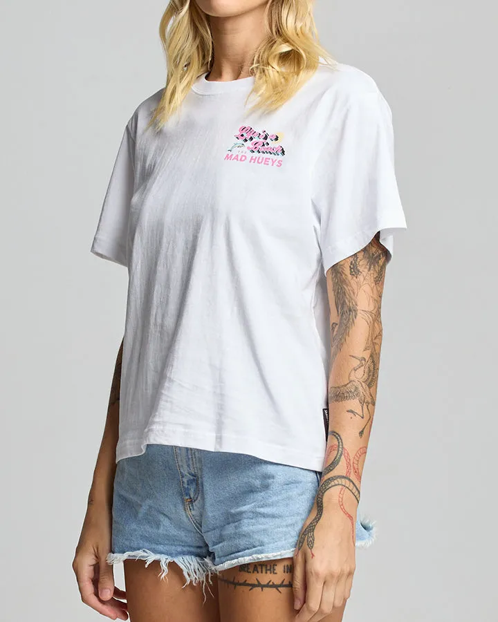 The Mad Hueys LIFES A BEACH | WOMENS SS TEE