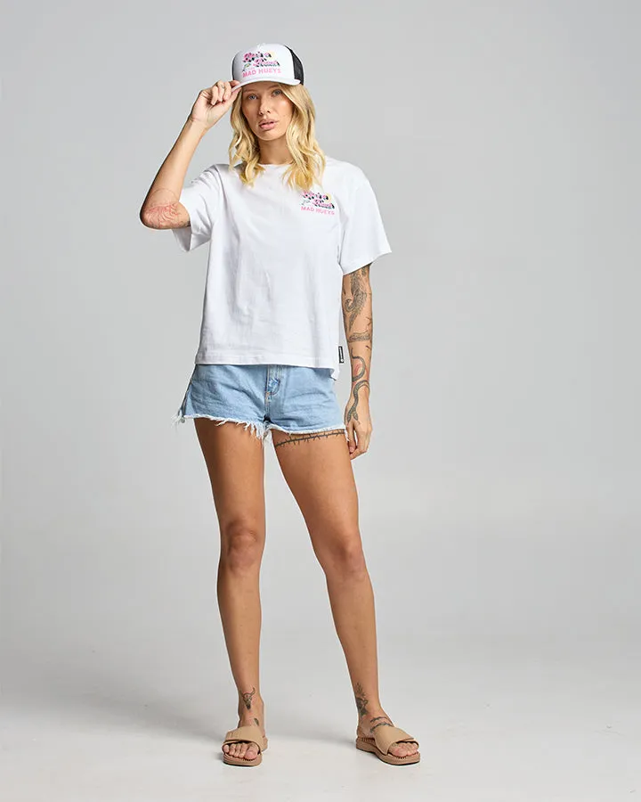 The Mad Hueys LIFES A BEACH | WOMENS SS TEE