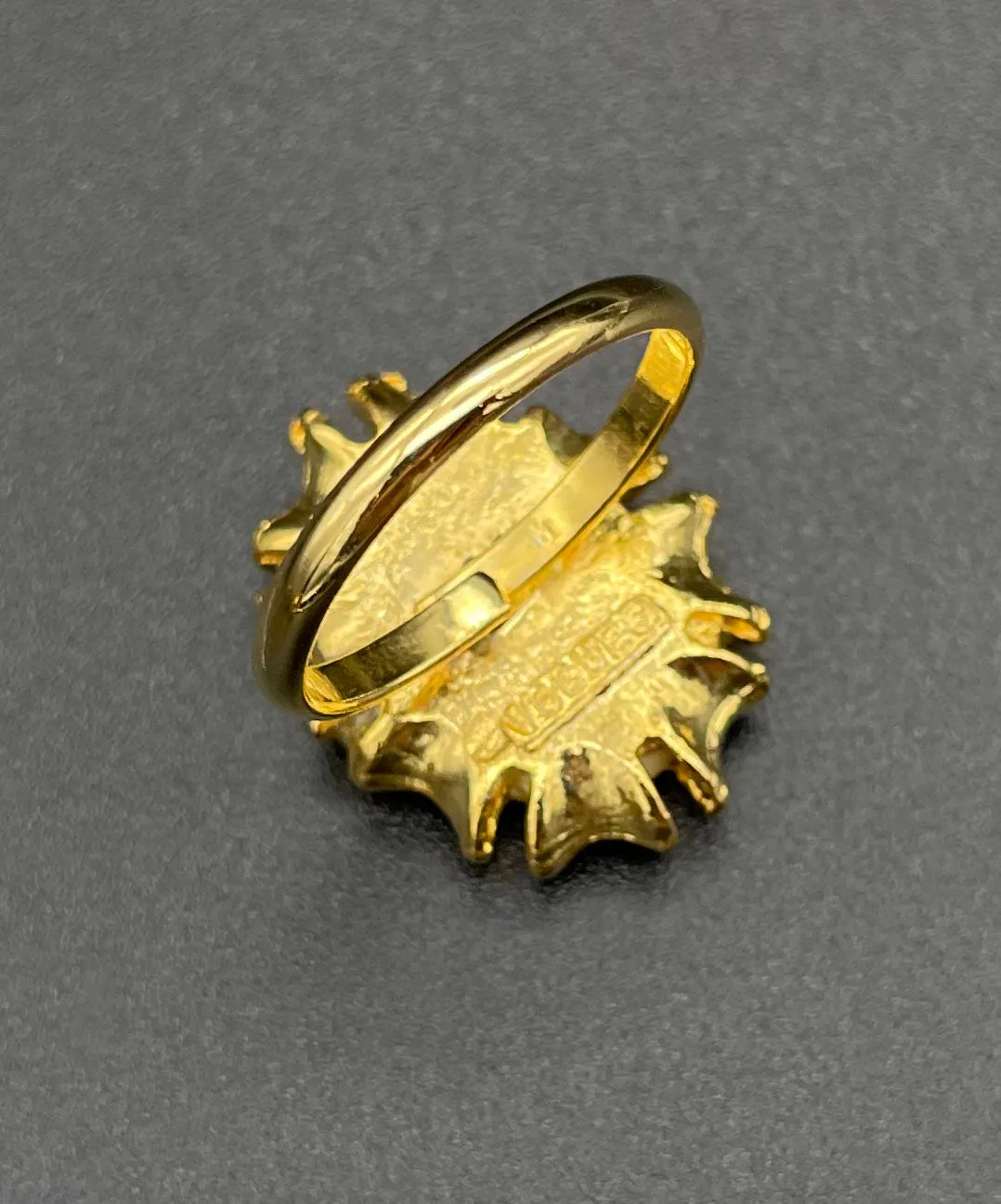 【USA輸入】ヴィンテージ VOGUE ブラウン フラワー リング/Vintage VOGUE Brown Flower Ring