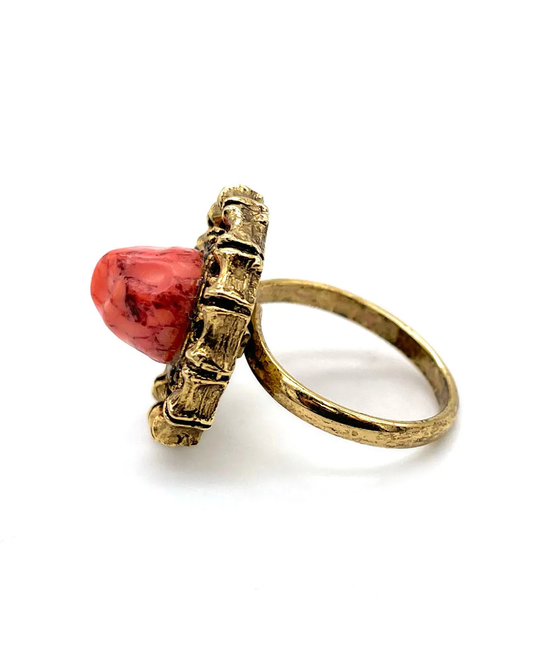 【USA輸入】ヴィンテージ VOGUE サーモンピンク ルーサイト リング/Vintage VOGUE Pink Lucite Ring