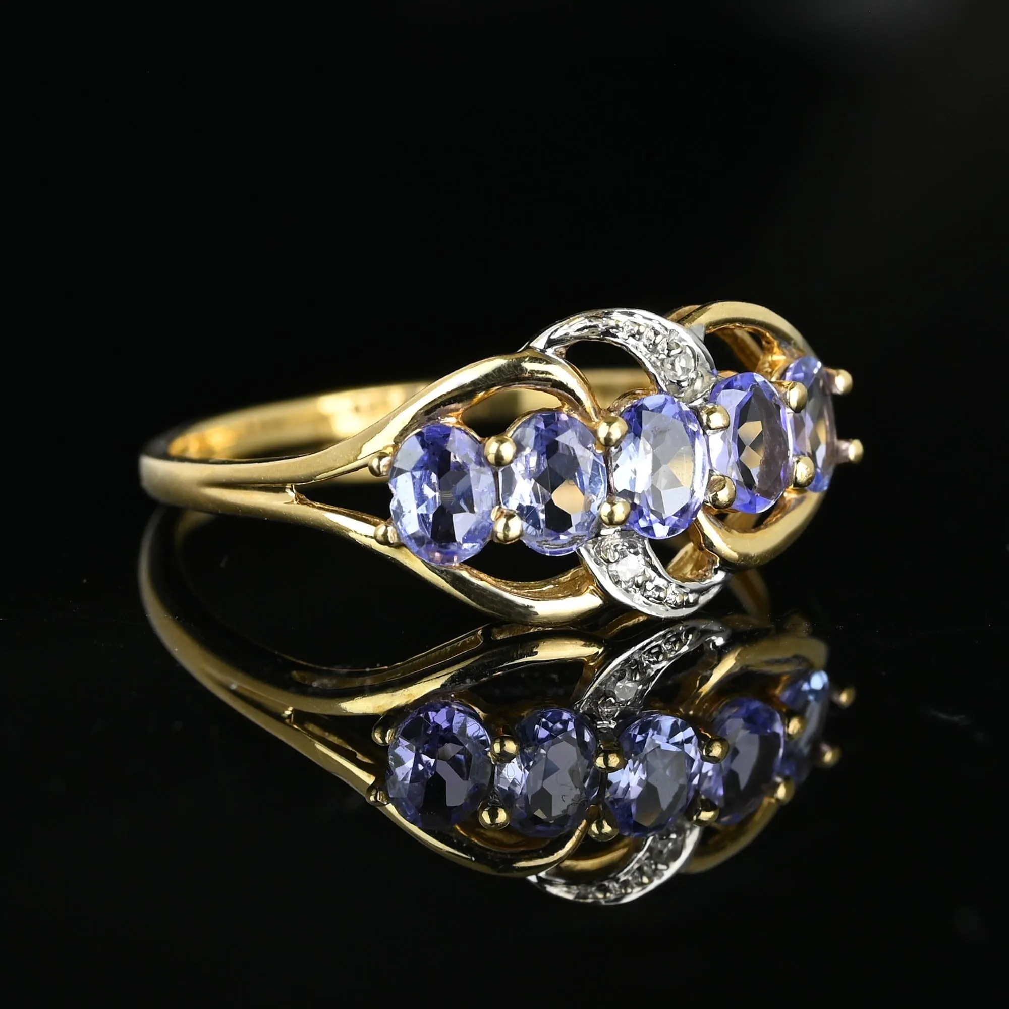Vintage 14K Gold Diamond Five Stone Tanzanite Ring