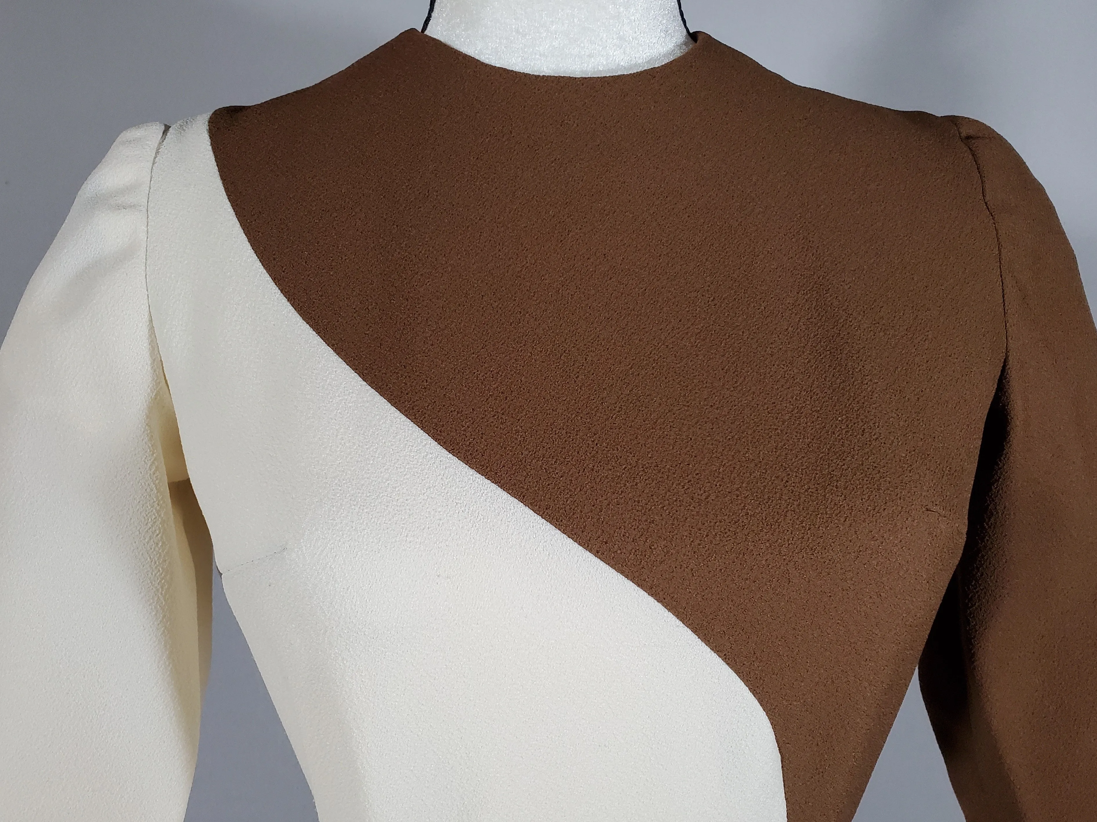Vintage At-Home Dress from the VOGUE PARIS ORIGINAL LANVIN Pattern 2576 ca. 1970’s