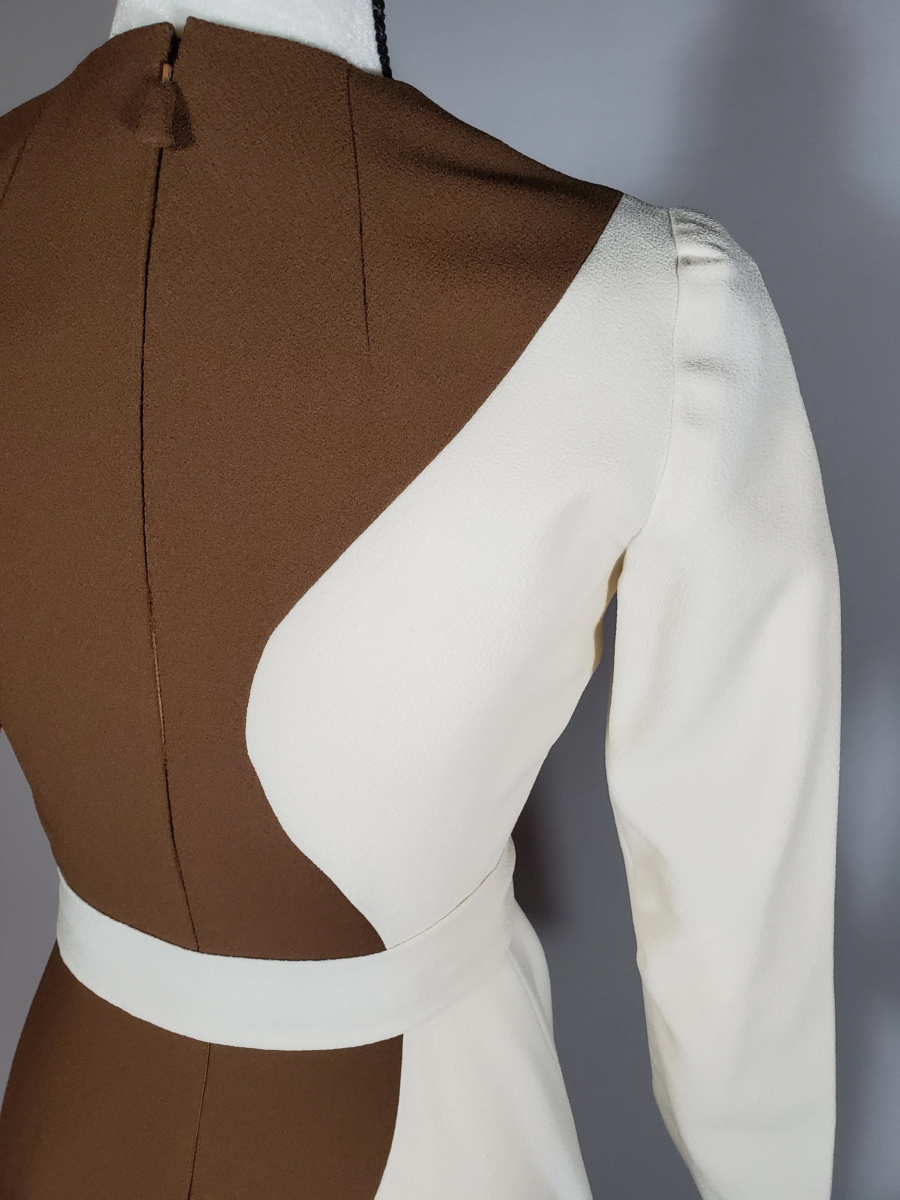 Vintage At-Home Dress from the VOGUE PARIS ORIGINAL LANVIN Pattern 2576 ca. 1970’s